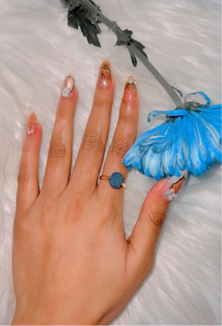 Eyelash extensions at Posh Beauty Studio